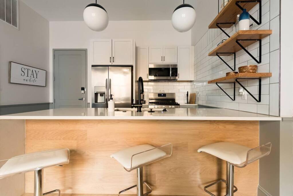 Trendy Condo! Close To Everthing Downtown Μπέρμινχαμ Εξωτερικό φωτογραφία